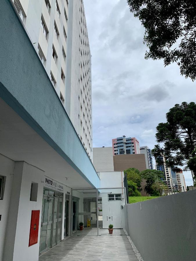 505 - Apartamento Lindo, Amplo E Decorado, Mobiliario Moderno, Cozinha Completa Com Utensilios , Excelente Vista Da Cidade E Localizacao Privelegiada No Bairro Bigorrilho Proximo De Shopping E Parques Curitiba Bagian luar foto